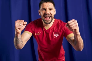 TVITOVI - "Solidna pidžama, da zavaramo protivnika, reprezentacija Vizantije", Srbija ocenila dresove za Mundijal!